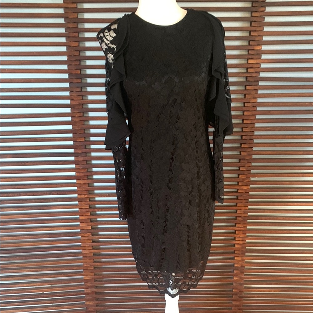 Belle by Badgley Mischka Elegant Black Lace Dress